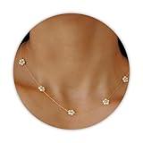 SmileBelle Daisy Pearl Necklace, Dainty Pearl Choker Necklace for Women as Flower Necklace Gift, 14K Gold Plated Stainless Steel Summer Merch as Birthday Gifts for Her Daisy Costume Gift
