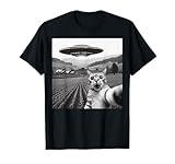 Cat Selfie With Alien UFO Funny Cat Gifts For Men Women Kid T-Shirt