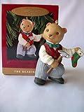 Hallmark Keepsake Ornament – Papa Bearinger 1993 – First in Series of Bearingers (XPR9746)