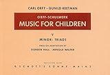 Music for Children: Minor: Triads. Vol. 5. voice, recorder and percussion. Partition vocale/chorale et instrumentale.